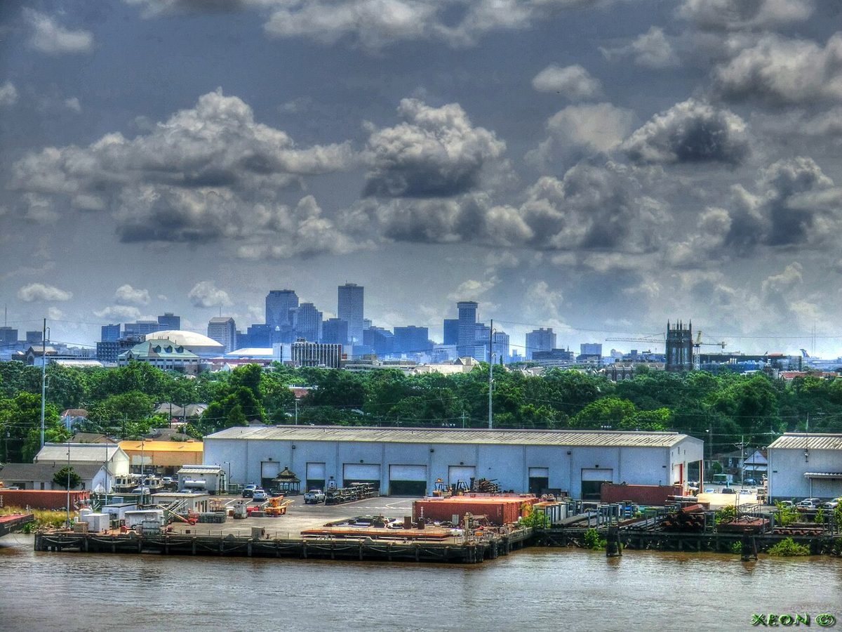 Aerial view of the New Orleans skyline with office towers, hotels and apartment buildings
